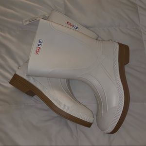 Fishing boots NWT